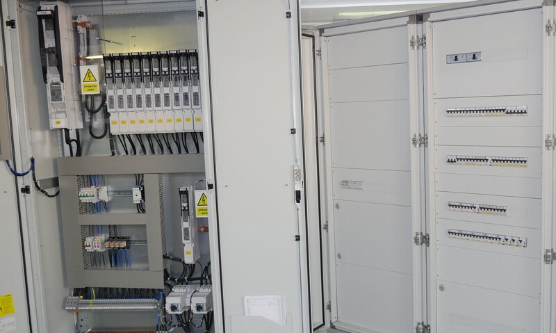 DMT Consulting & Instalation - Instalatii electrice industriale si civile